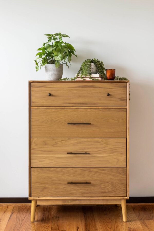 Leif 4-Drawer Dresser