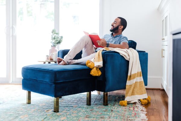 Albany Velvet Armchair (Blue)