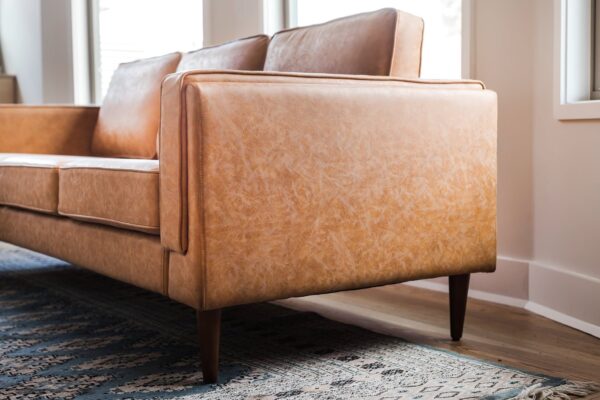 Albany Sofa (Vegan Leather)