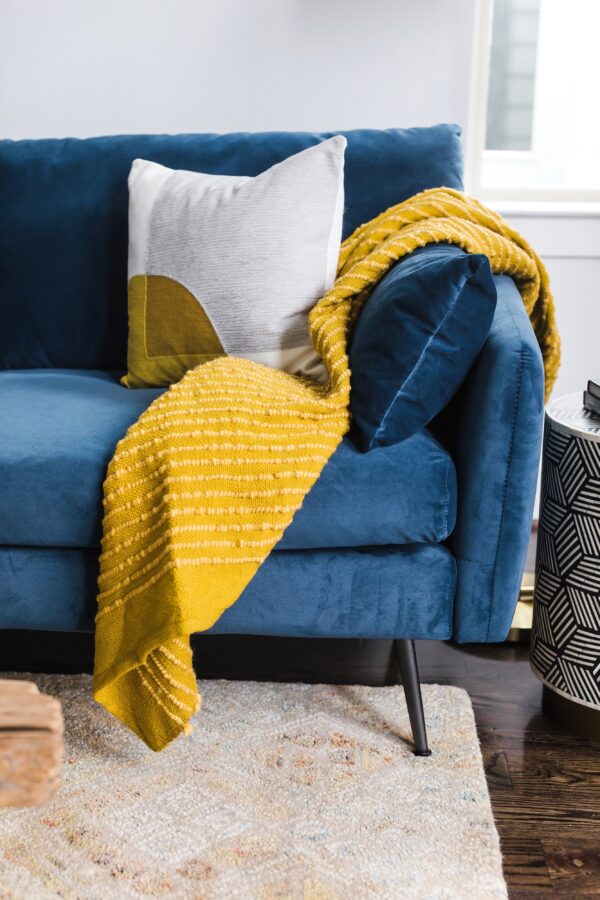 Park Sofa (Blue Velvet)