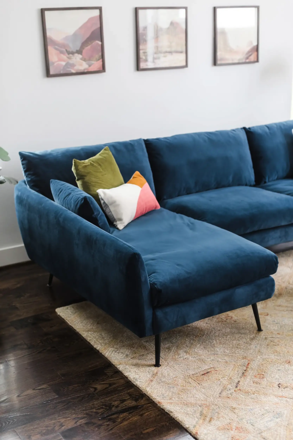 Park Sectional Sofa (Blue Velvet)