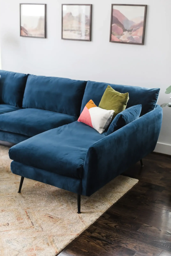 Park Sectional Sofa (Blue Velvet)