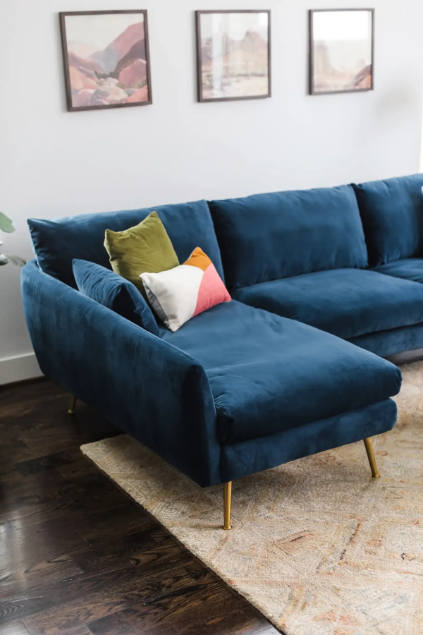 Park Sectional Sofa (Blue Velvet)