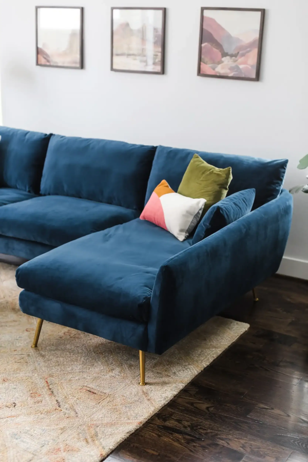 Park Sectional Sofa (Blue Velvet)