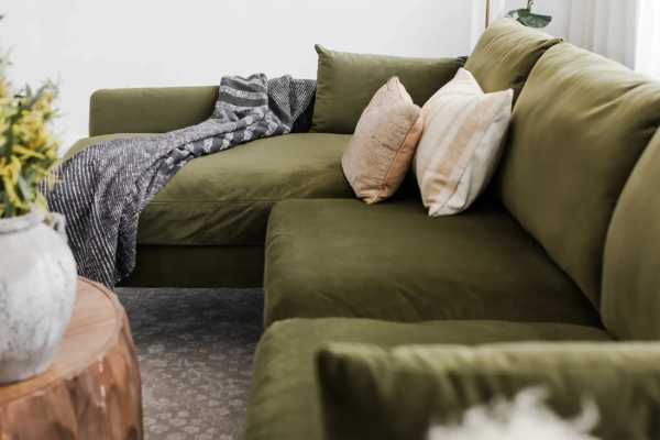 Park Sectional Sofa (Olive Velvet)